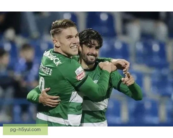 特林康谈战巴黎下半场更懂承压 特林康谈战巴黎下半场更懂承压